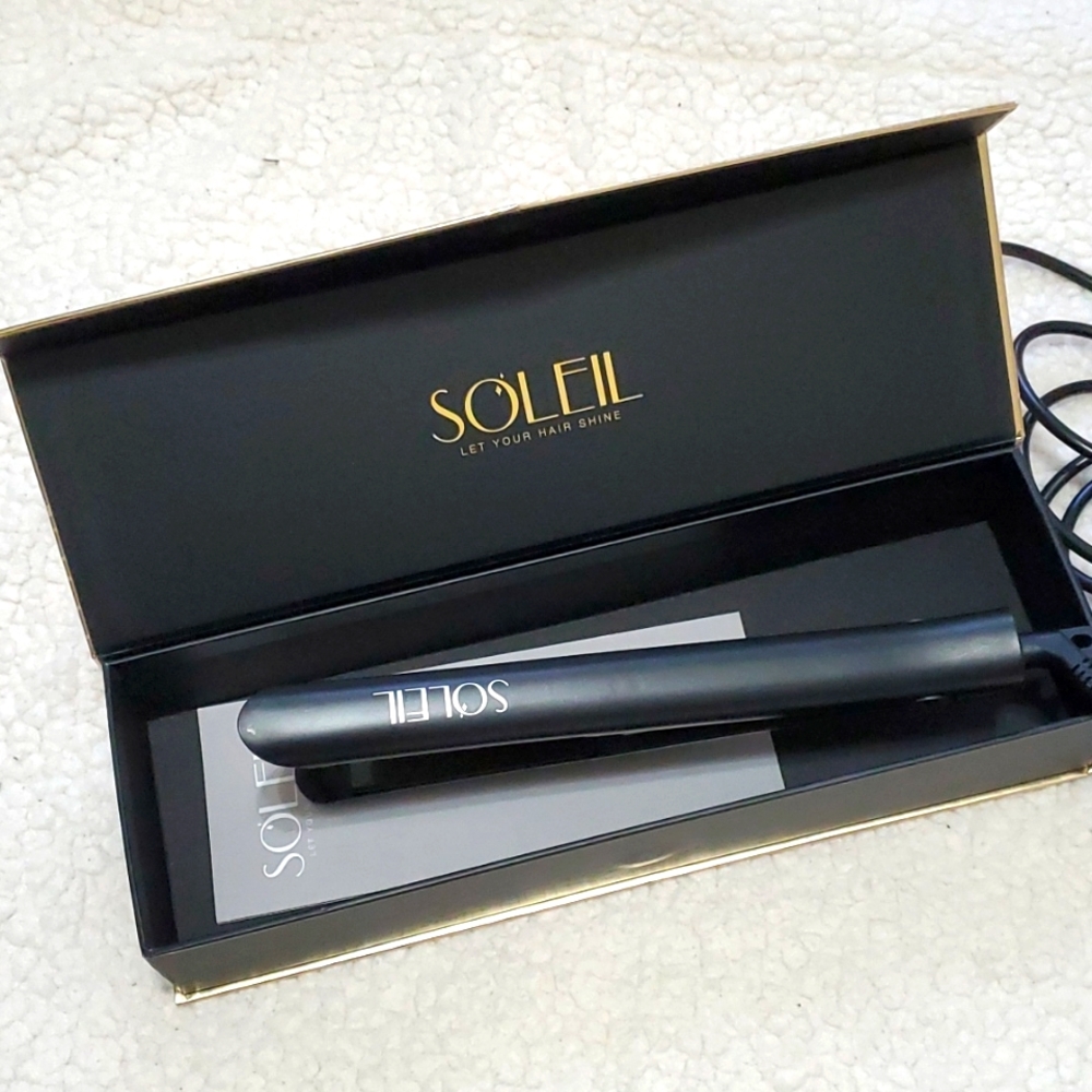 Professional ceramic flat iron